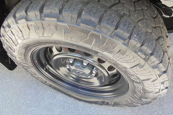 2022 Toyota Hilux SR GUN126R 4X4