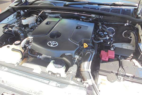 2022 Toyota Hilux SR GUN126R 4X4