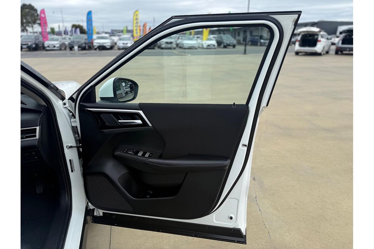 2024 Mitsubishi Outlander ES ZM