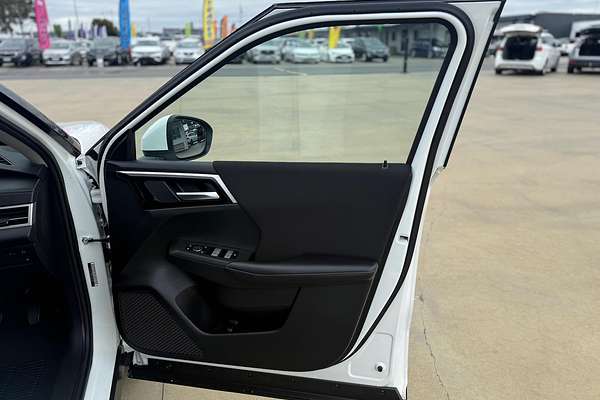 2024 Mitsubishi Outlander ES ZM