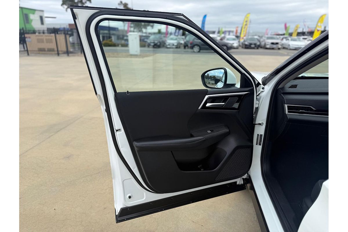 2024 Mitsubishi Outlander ES ZM