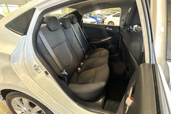 2019 Hyundai Accent Sport RB6