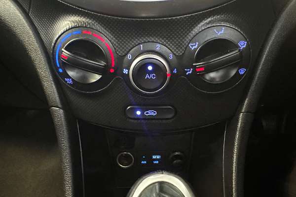 2019 Hyundai Accent Sport RB6