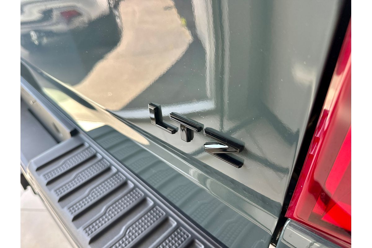 2025 Chevrolet Silverado HD LTZ Premium W/Tech Pack T1 4X4