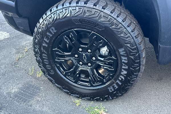 2025 Chevrolet Silverado 1500 ZR2 W/Tech Pack T1 4X4