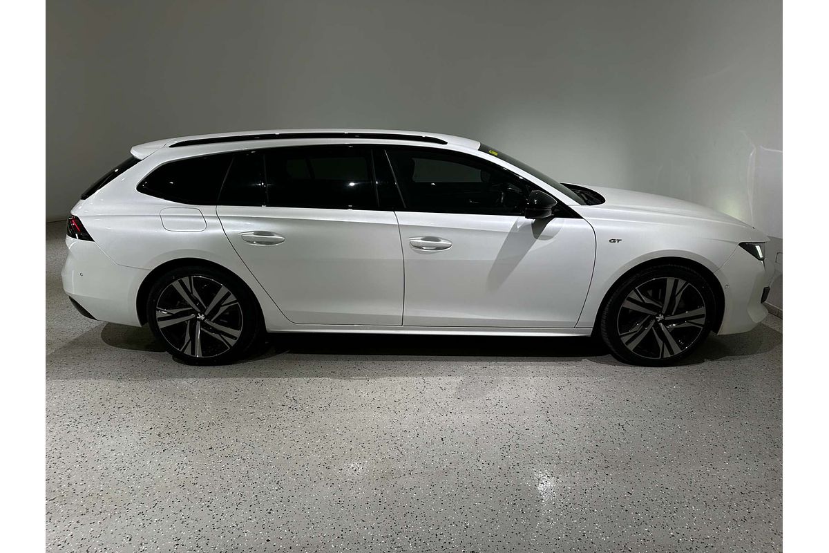 2022 Peugeot 508 GT R8