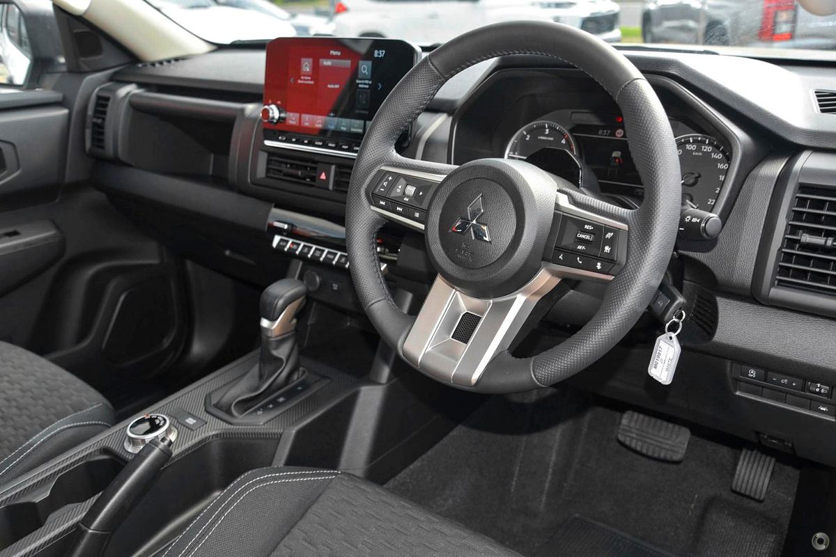 2025 Mitsubishi Triton GLX-R MV 4X4