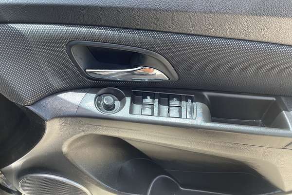 2015 Holden Cruze Equipe JH Series II