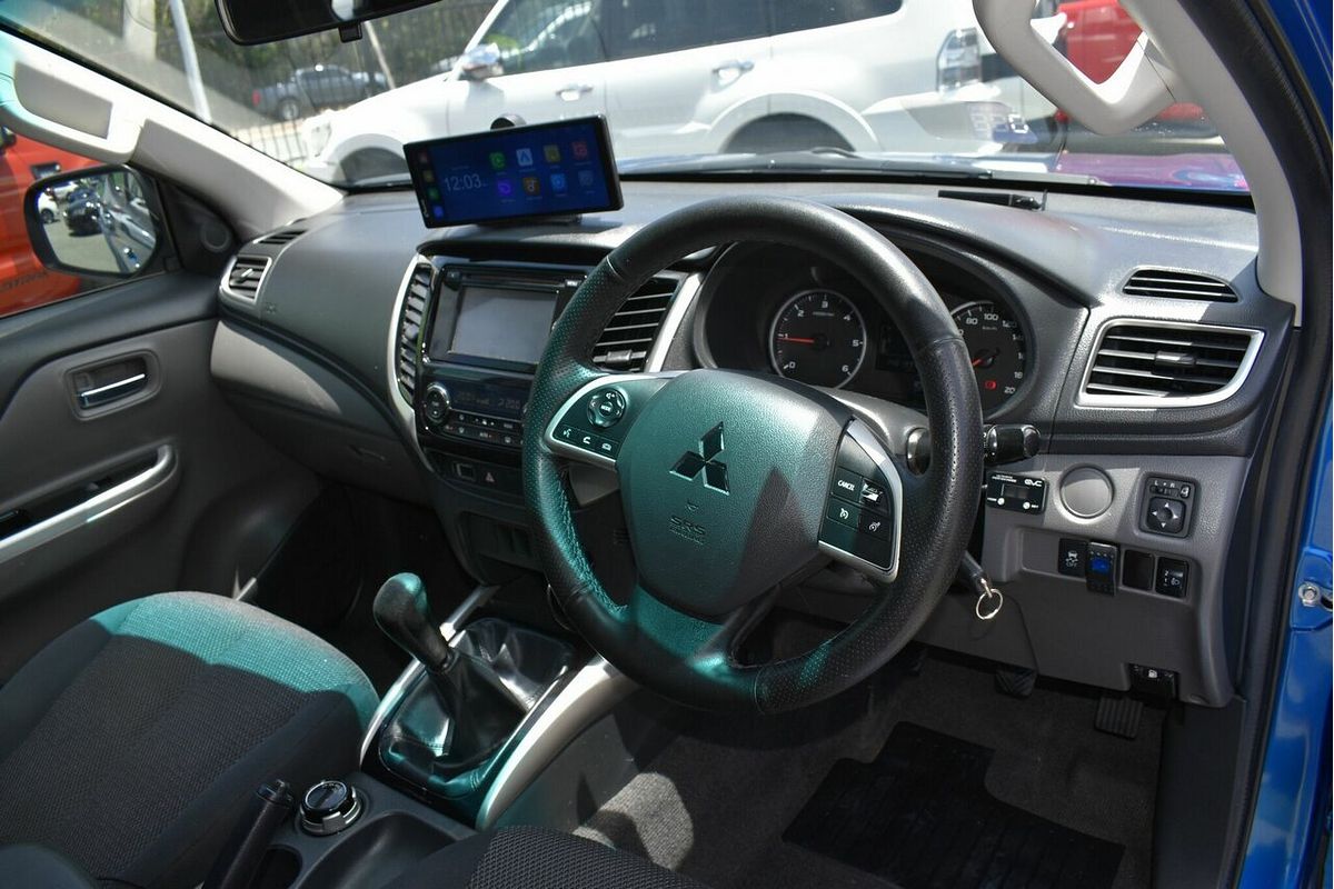 2015 Mitsubishi Triton GLS MQ 4X4