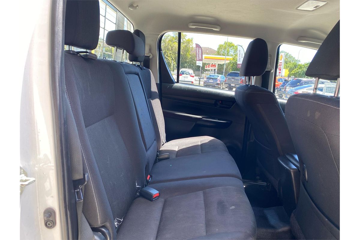 2023 Toyota Hilux SR GUN126R 4X4