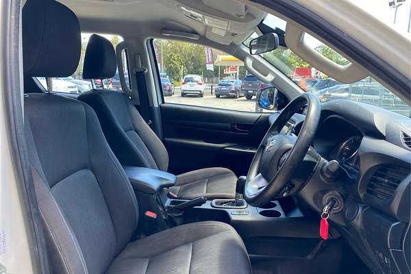 2023 Toyota Hilux SR GUN126R 4X4