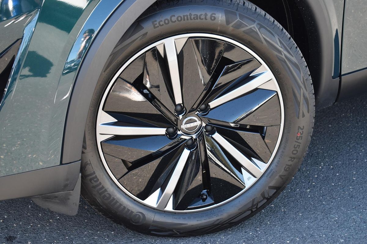 2025 Nissan QASHQAI Ti J12