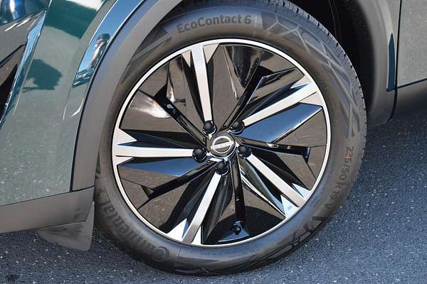 2025 Nissan QASHQAI Ti J12