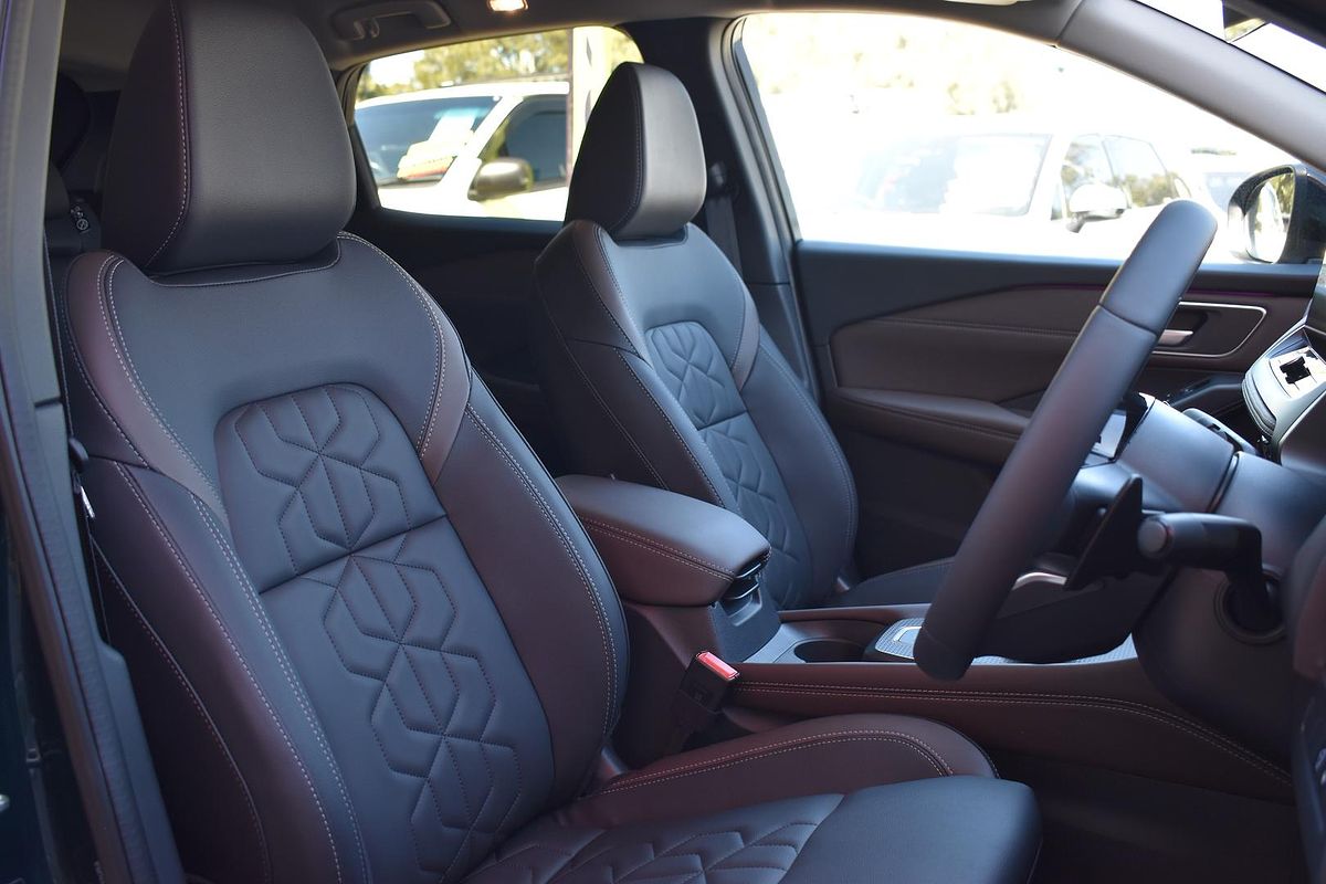 2025 Nissan QASHQAI Ti J12