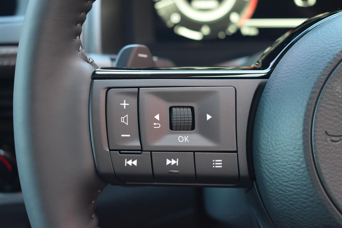 2025 Nissan QASHQAI Ti J12