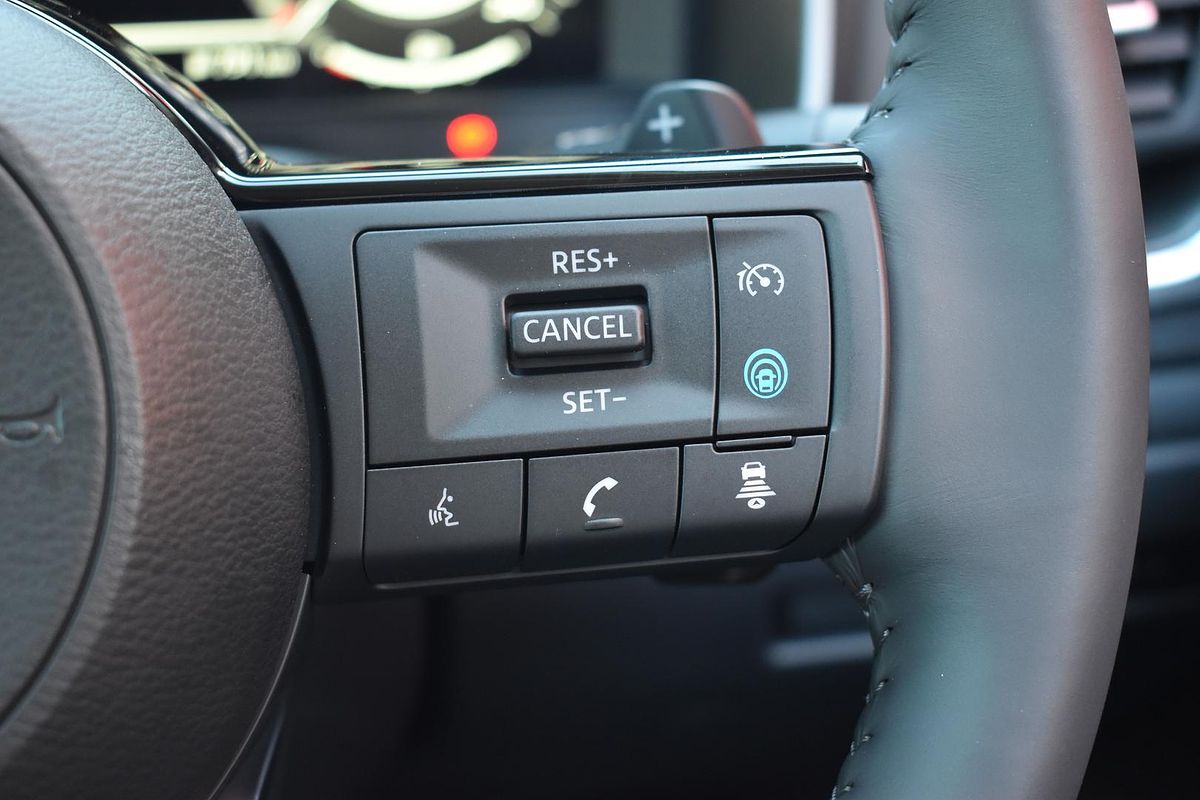 2025 Nissan QASHQAI Ti J12