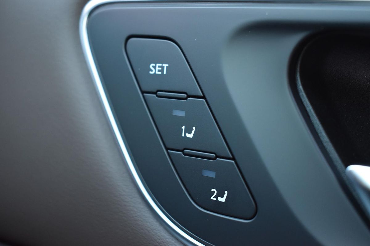 2025 Nissan QASHQAI Ti J12