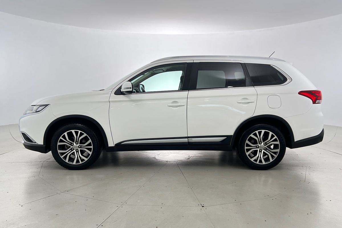 2016 Mitsubishi Outlander LS ZK