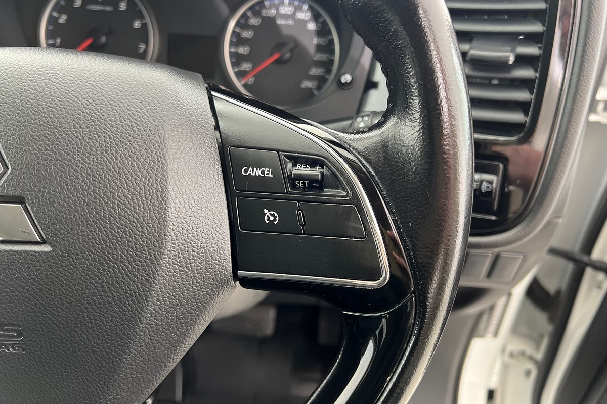 2016 Mitsubishi Outlander LS ZK