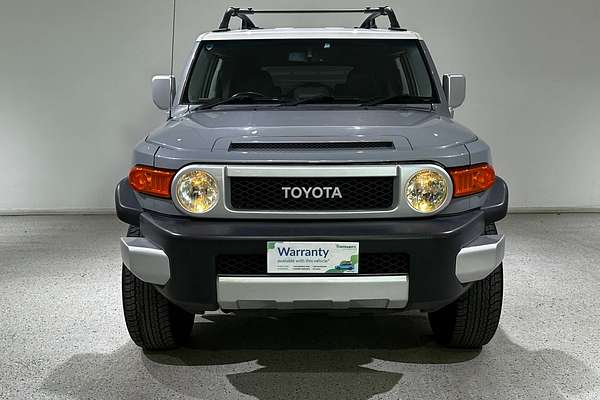 2014 Toyota FJ Cruiser  GSJ15R