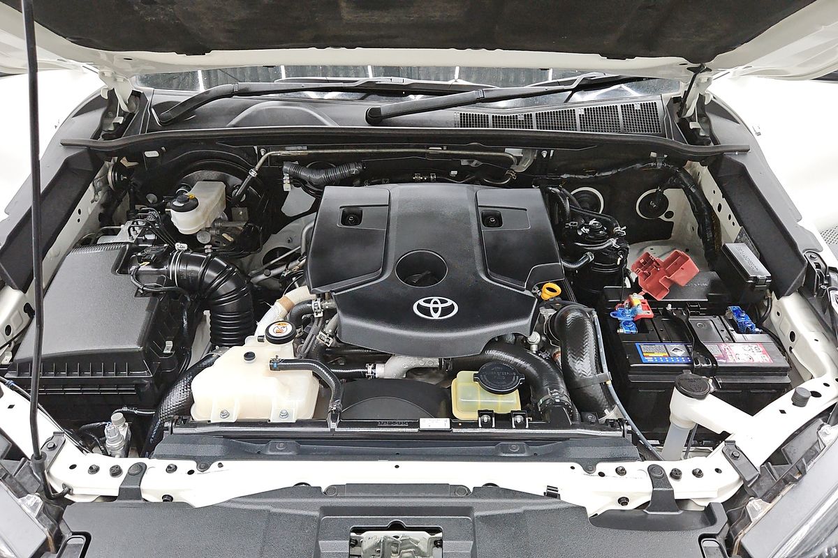 2021 Toyota Hilux SR GUN126R 4X4