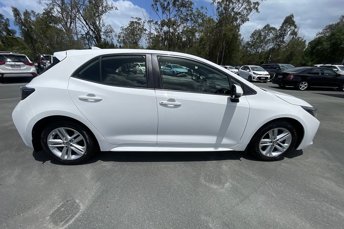 2021 Toyota Corolla Ascent Sport MZEA12R