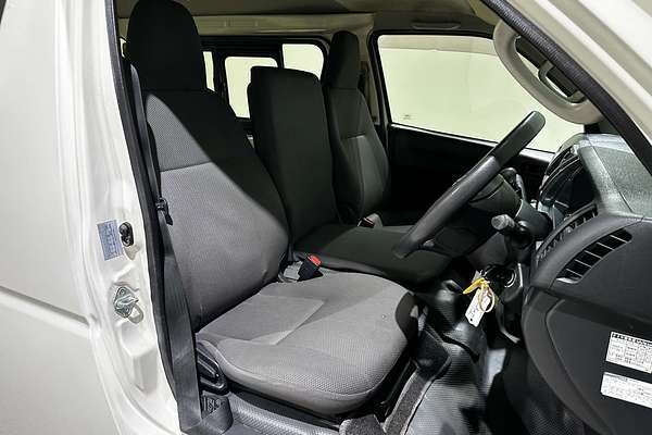 2019 Toyota Hiace TRH200V