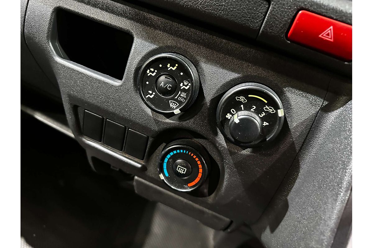 2019 Toyota Hiace TRH200V