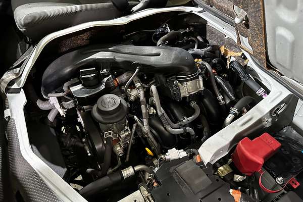 2019 Toyota Hiace TRH200V