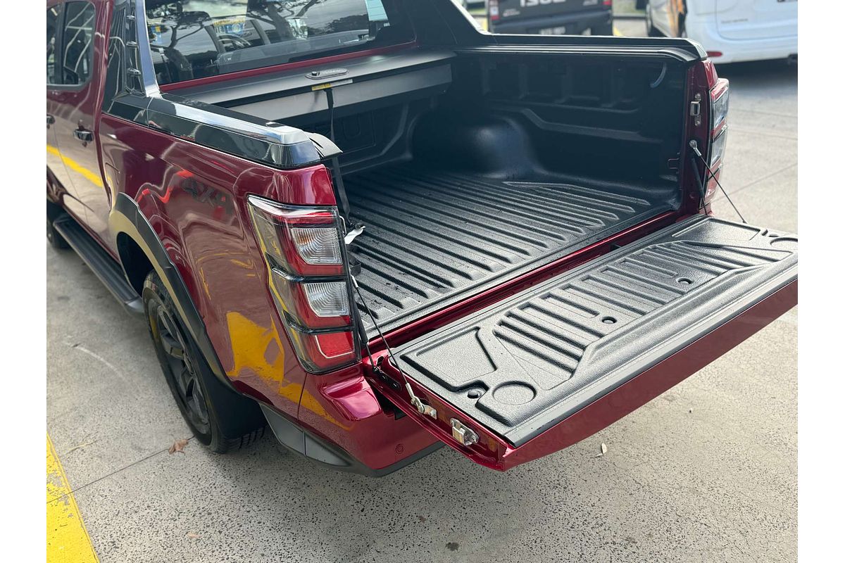 2025 Isuzu D-MAX X-TERRAIN 4X4