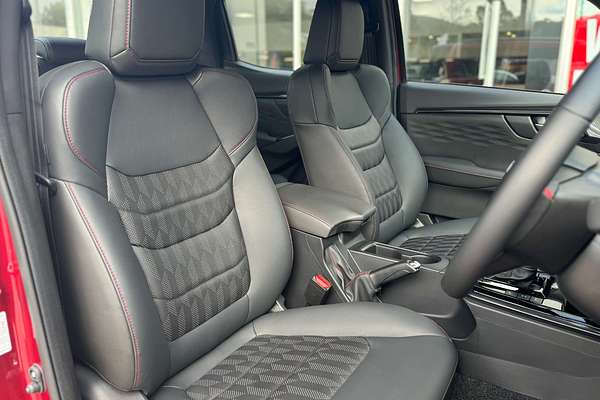 2025 Isuzu D-MAX X-TERRAIN 4X4