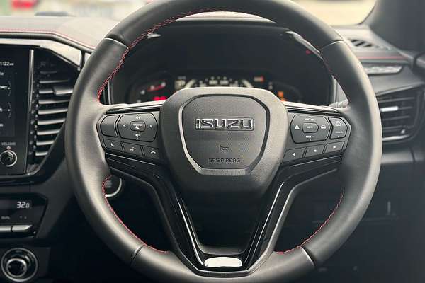 2025 Isuzu D-MAX X-TERRAIN 4X4