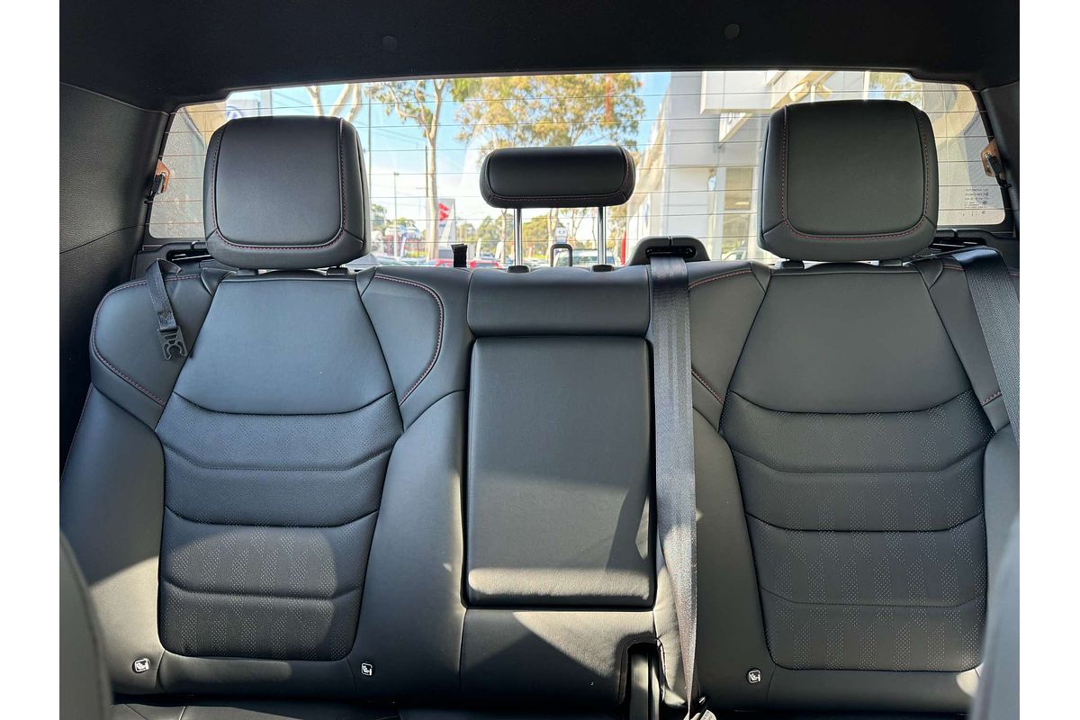 2025 Isuzu D-MAX X-TERRAIN 4X4