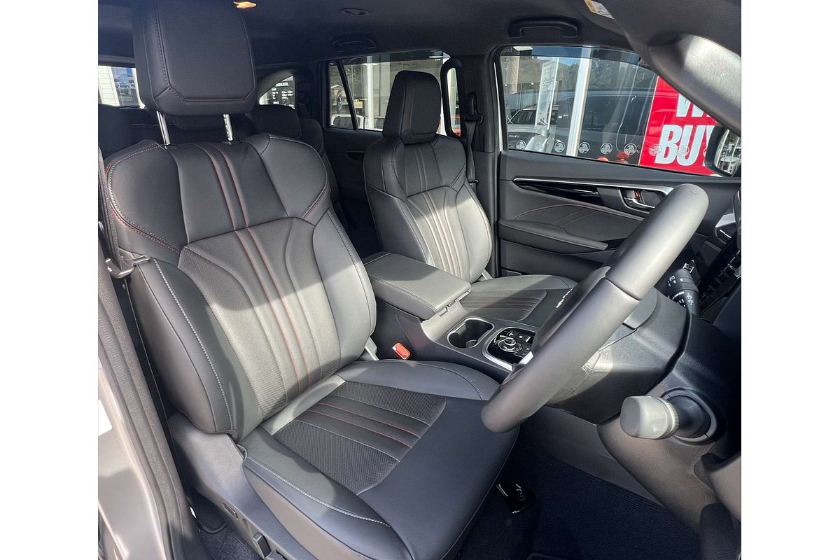 2025 Isuzu MU-X X-TERRAIN