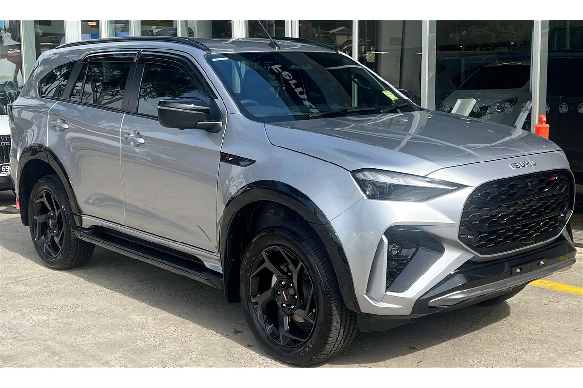 2025 Isuzu MU-X X-TERRAIN