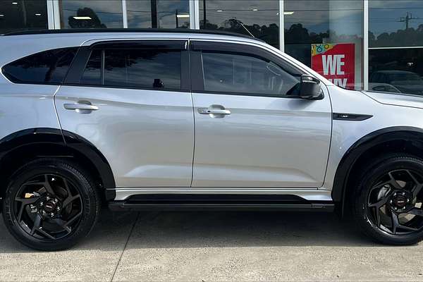 2025 Isuzu MU-X X-TERRAIN