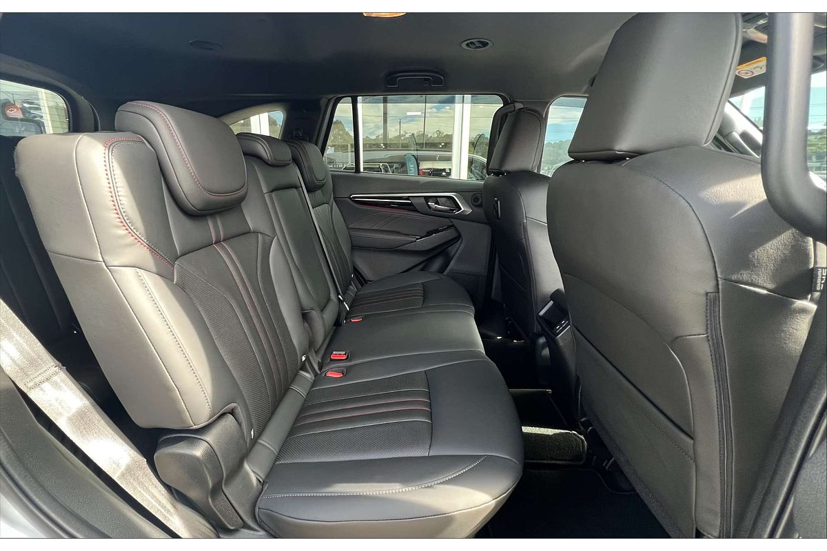 2025 Isuzu MU-X X-TERRAIN