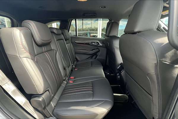 2025 Isuzu MU-X X-TERRAIN