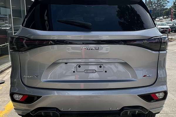 2025 Isuzu MU-X X-TERRAIN