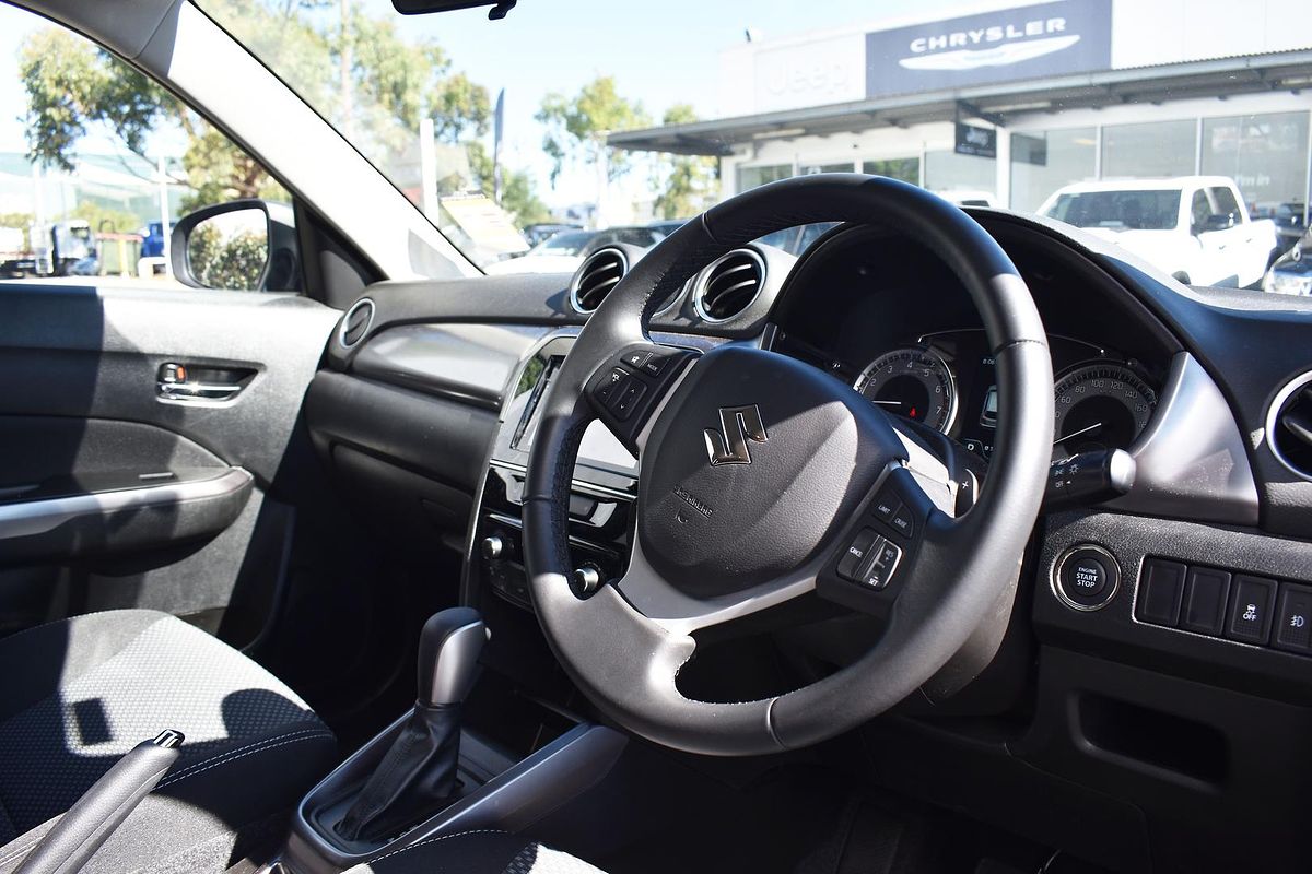 2024 Suzuki Vitara LY Series II