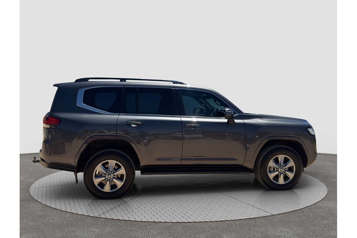 2022 Toyota Landcruiser VX FJA300R