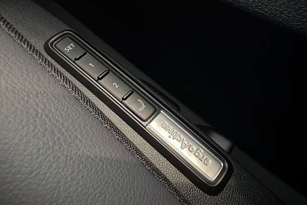 2025 Volkswagen ID.4 Pro E2