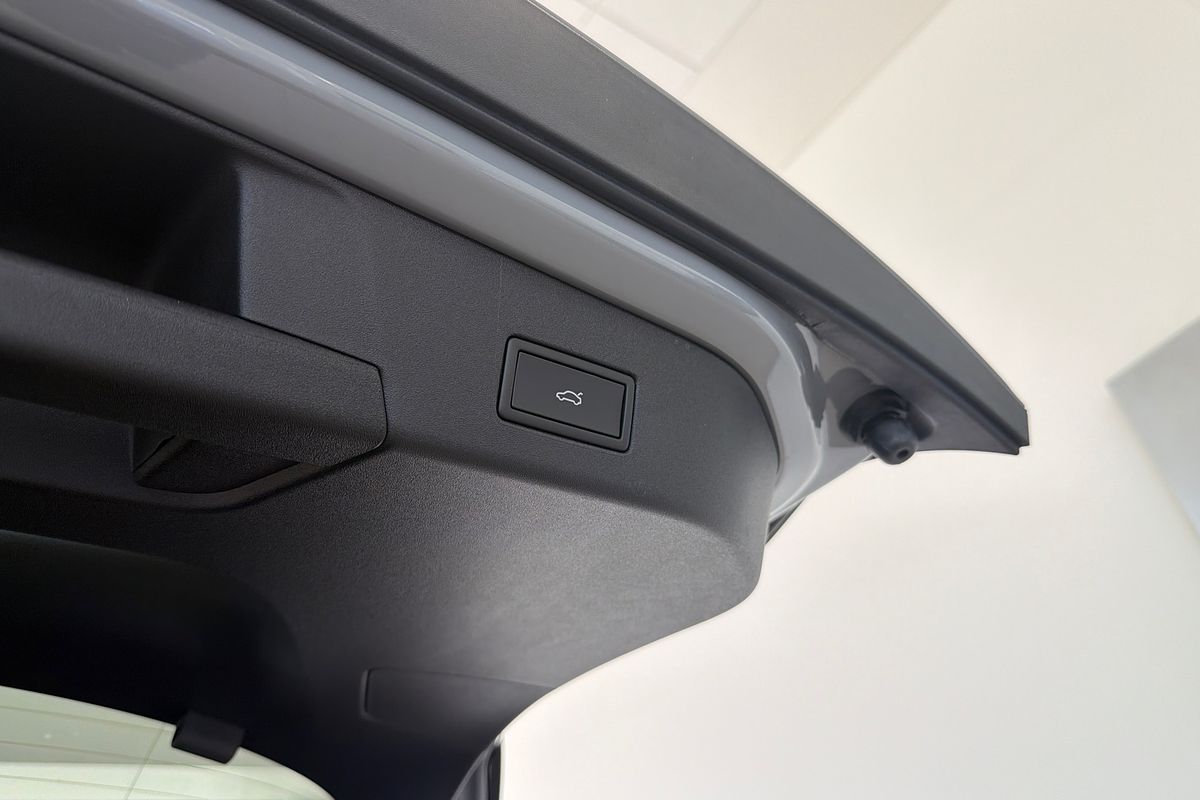 2025 Volkswagen ID.4 Pro E2