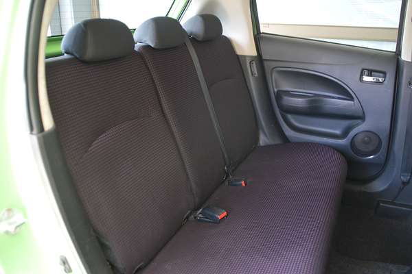 2014 Mitsubishi Mirage LS LA