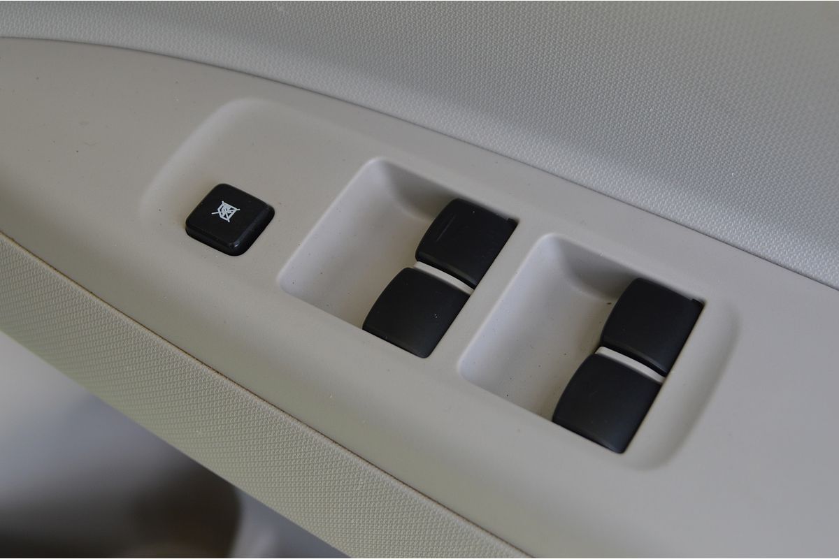 2014 Mitsubishi Mirage LS LA