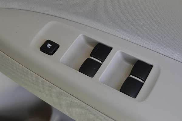 2014 Mitsubishi Mirage LS LA