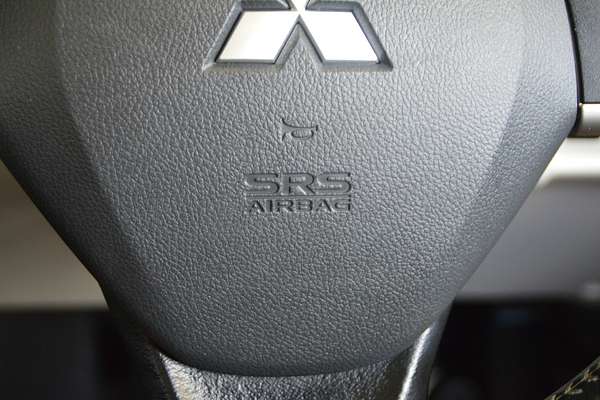 2014 Mitsubishi Mirage LS LA