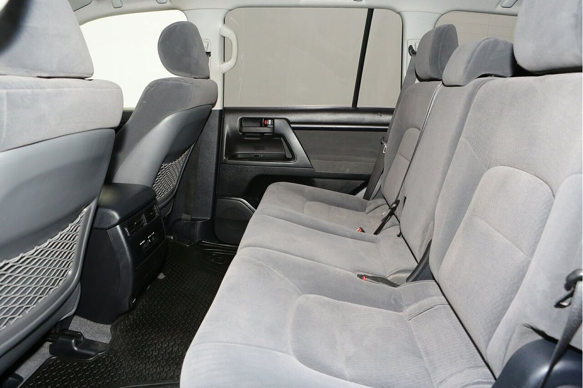 2017 Toyota Landcruiser GXL VDJ200R