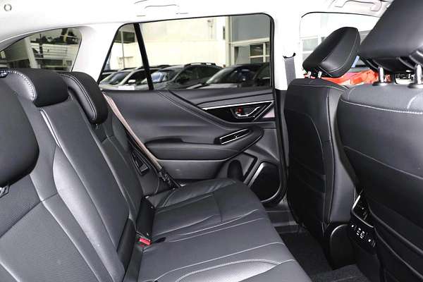 2025 Subaru Outback AWD Touring 6GEN