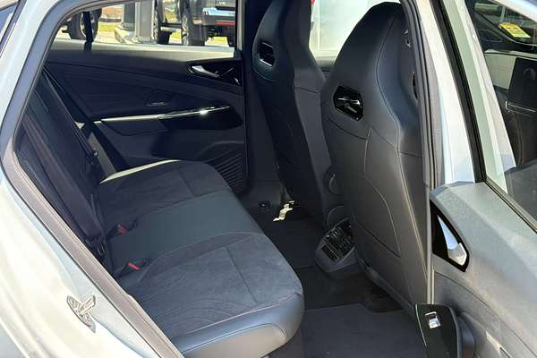 2025 Volkswagen ID.5 GTX E2